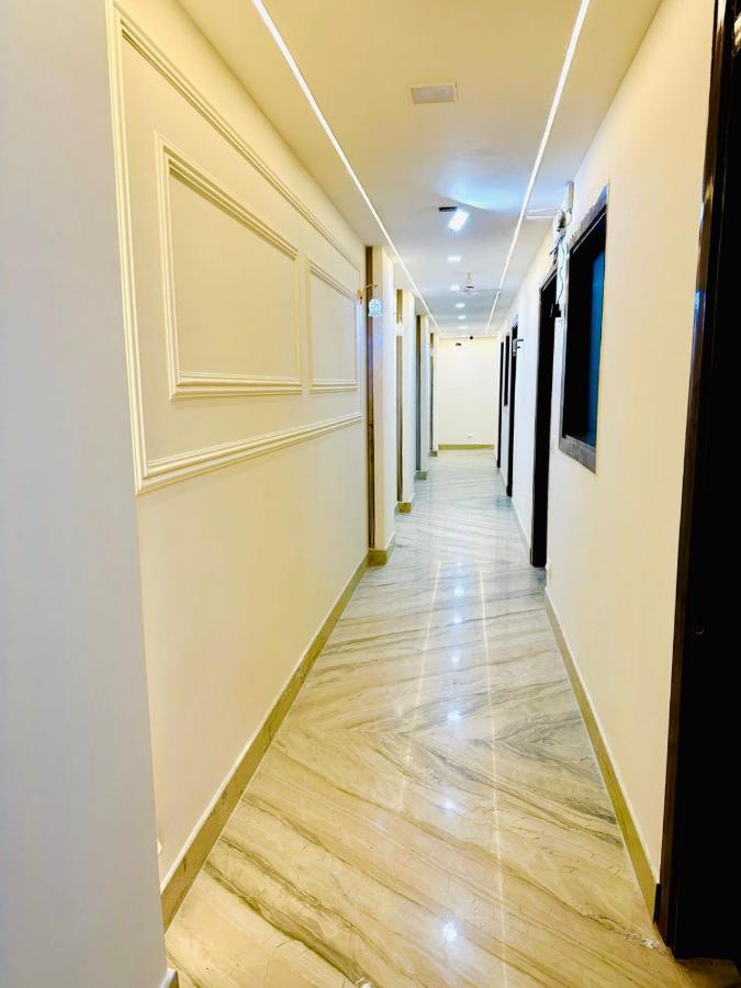 Frankstay By Samrat Residency 10 Mints Walking Distance Nizamuddin Railway Station 4*