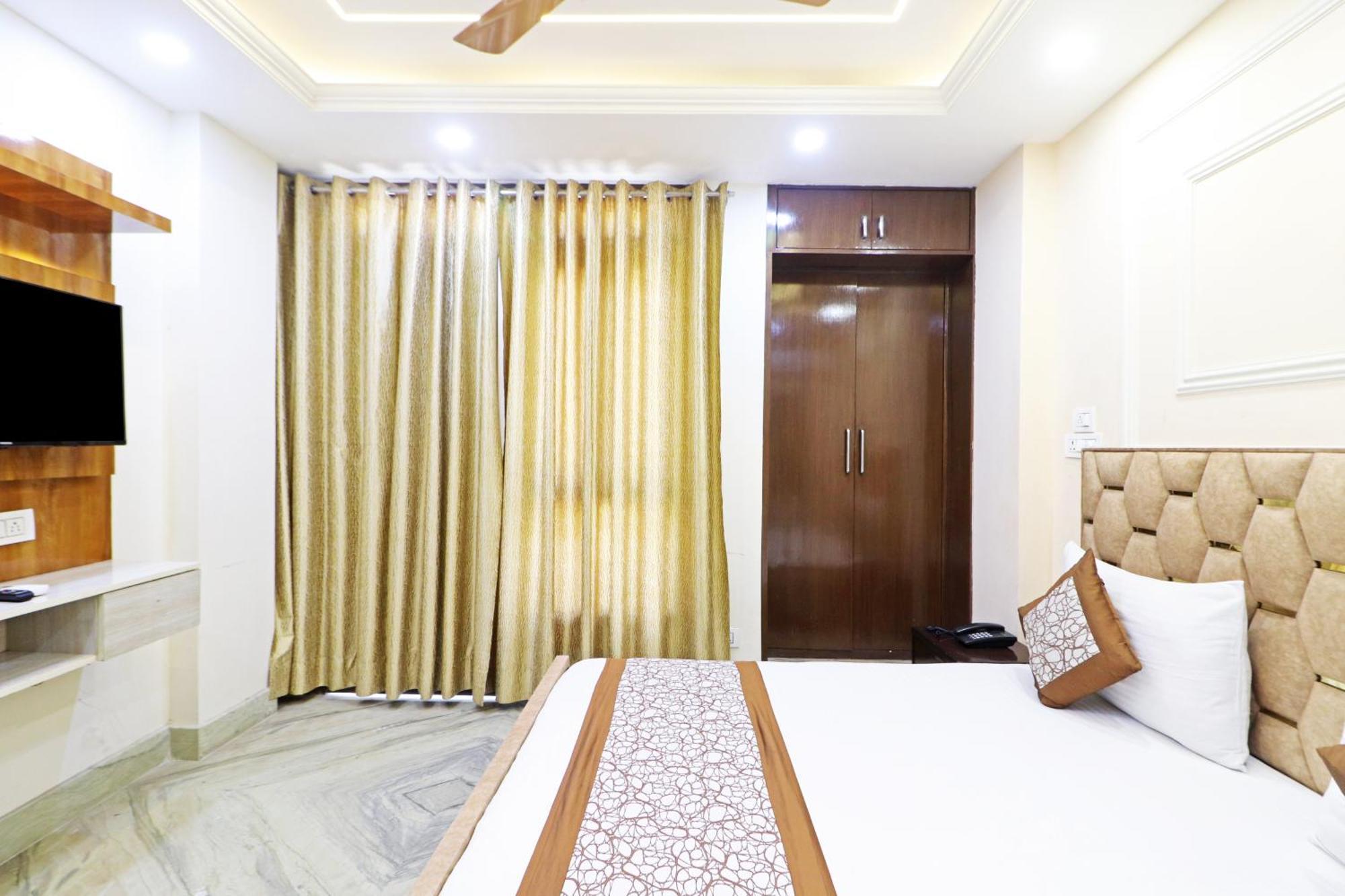 Frankstay By Samrat Residency 10 Mints Walking Distance Nizamuddin Railway Station New Delhi
